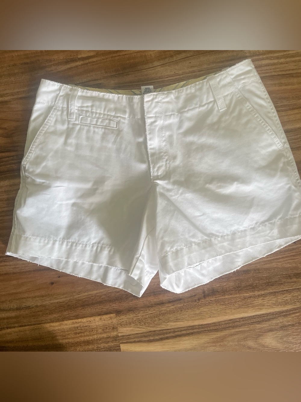 Old Navy White Women's Cotton Bermuda Shorts